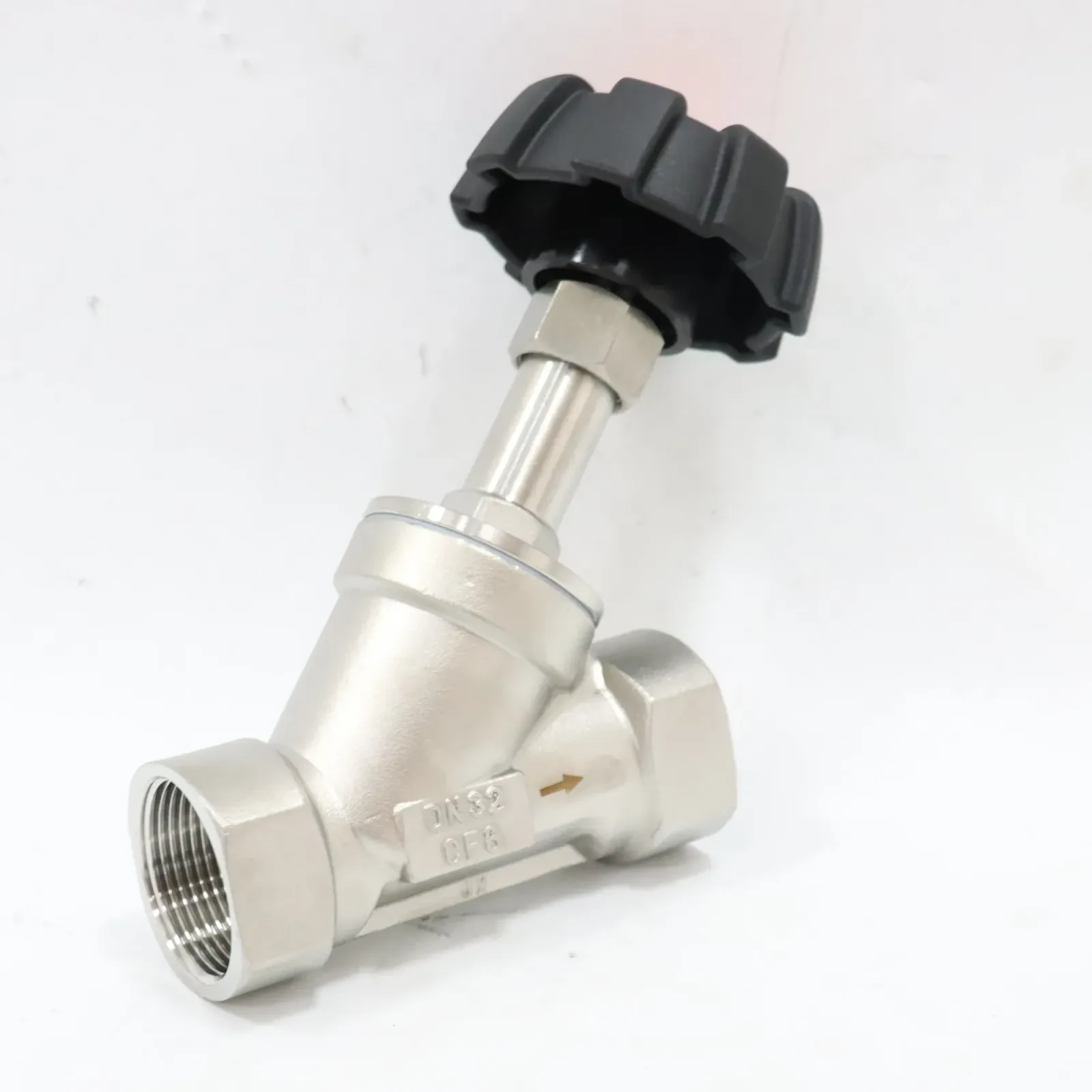 Sanitary Stainless Steel High-temperature Resistant Plastic Head Manual Threaded Angle Seat Valve — 3/5