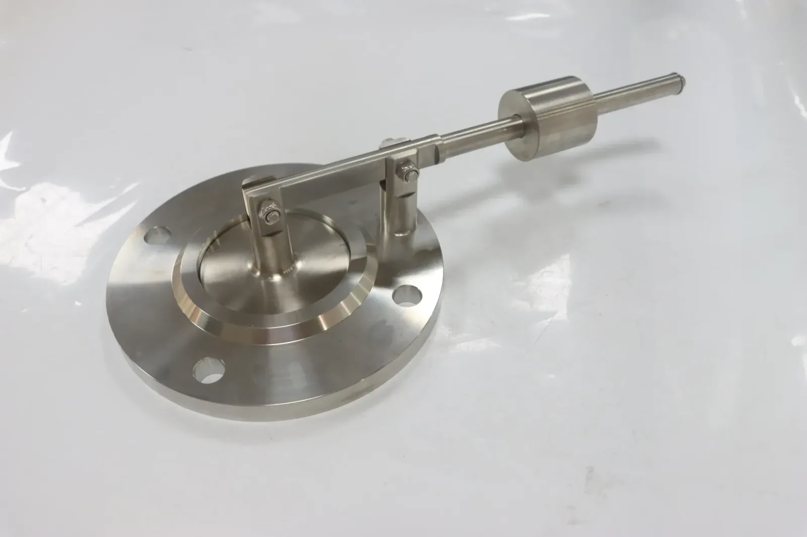 Stainless Steel Sanitary Cryogenic Safety Vacuum Relief Valve — 3/6