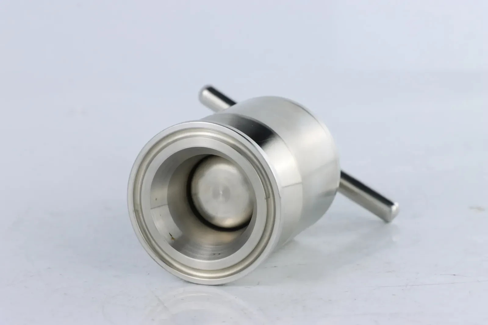 Stainless Steel Sanitary Adjustable Flow Manual Safety Exhaust Valve — 3/6