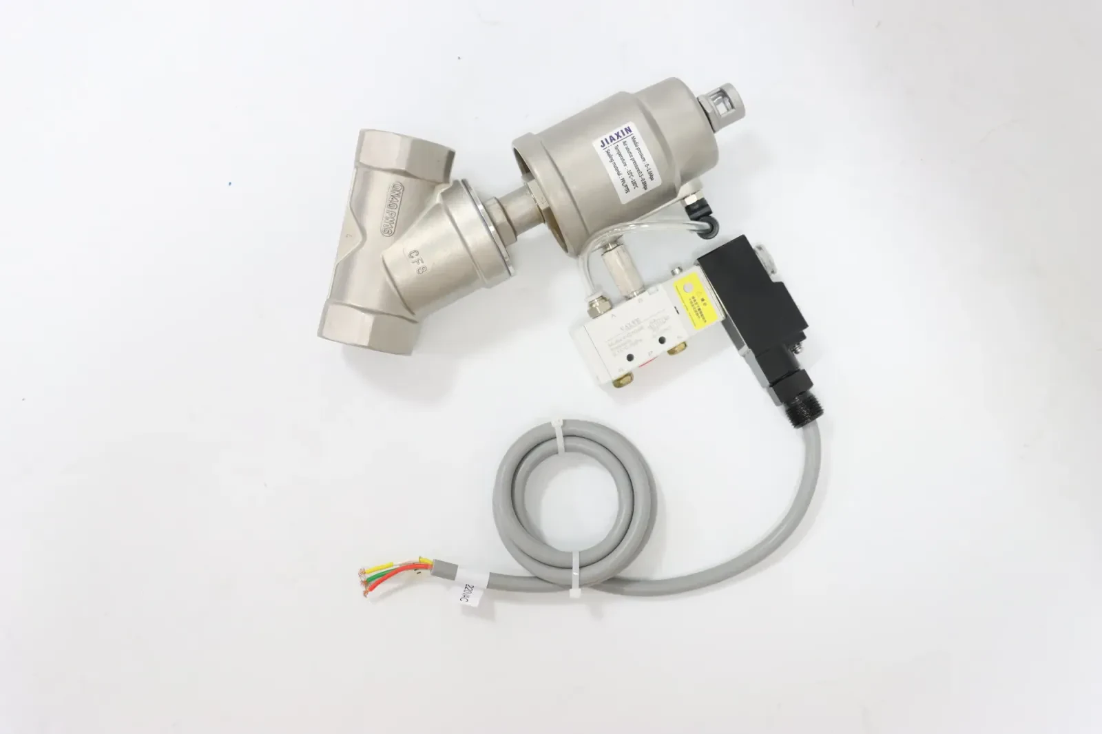 Stainless Steel Sanitary Pneumatic Threaded Piston Angle Seat Valve — 3/6