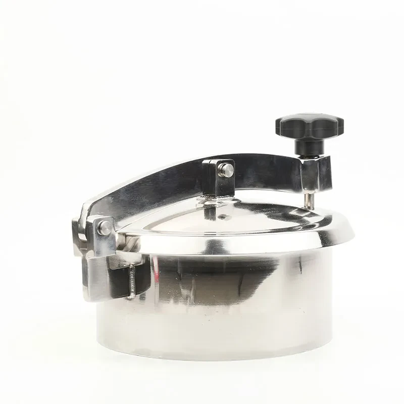 Sanitary stainless steel pressureless round manway — 5/6