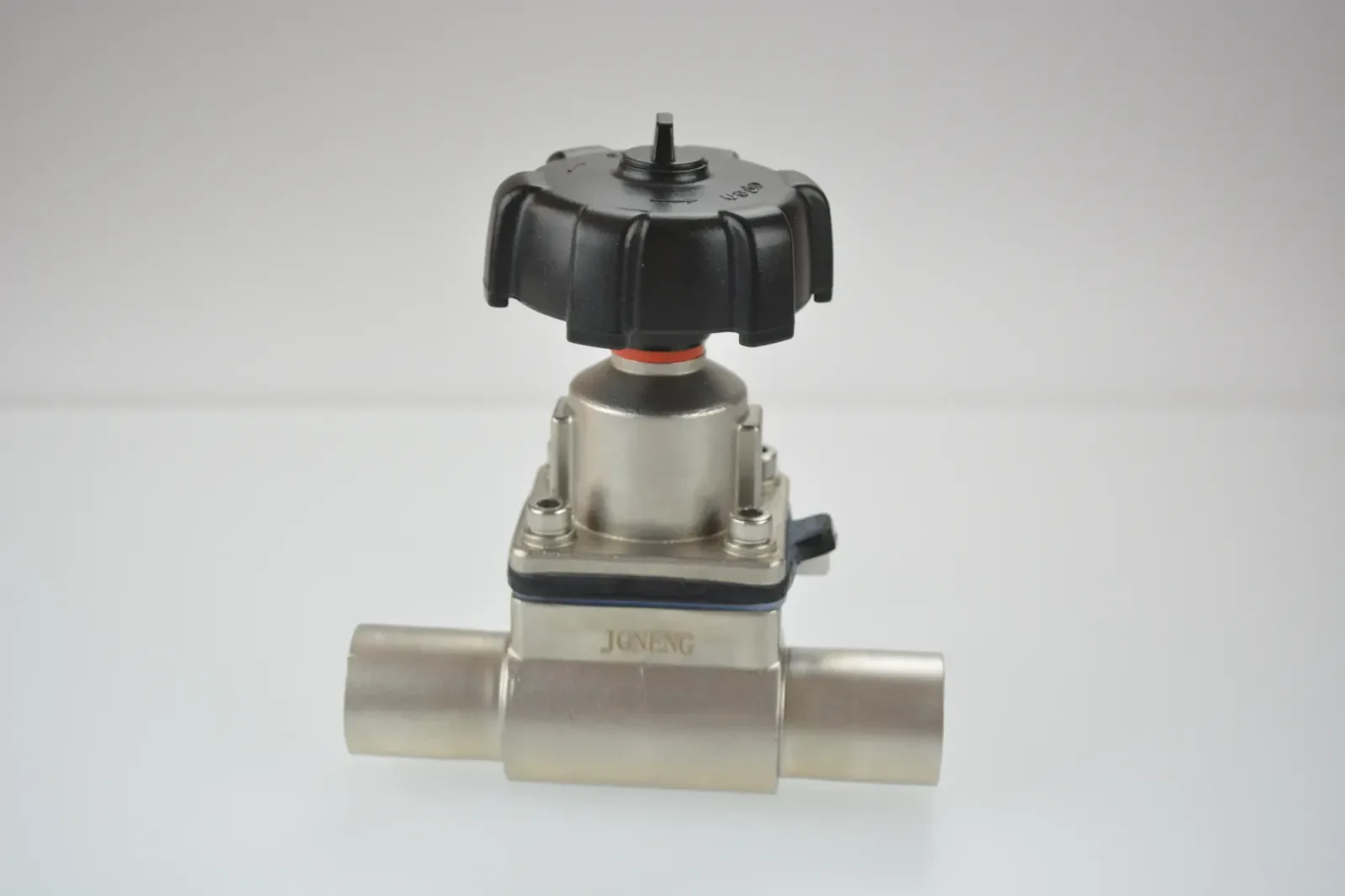 316L Sanitary Grade Three-Way Welded Manual Diaphragm Valve — 2/6